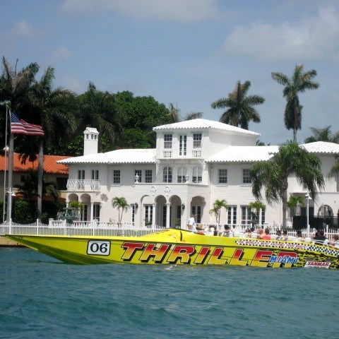 Thriller-Miami-Boat-Tour-Wannado-Tours