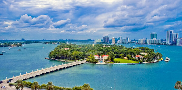 Star Island Boat Tour - Miami Boat Tour - Miami On The Water