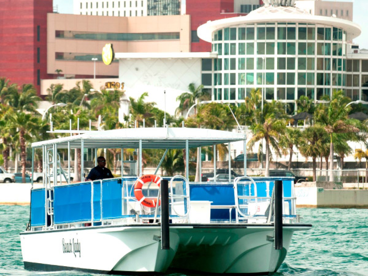 Party Boat in Miami - Miami On The Water