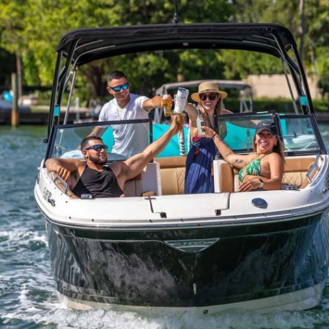 Miami Luxury Boat Rental - Miami On The Water