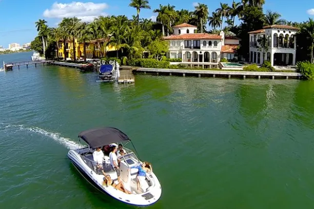 Private Sunset Boat Tours in Miami - Miami On The Water