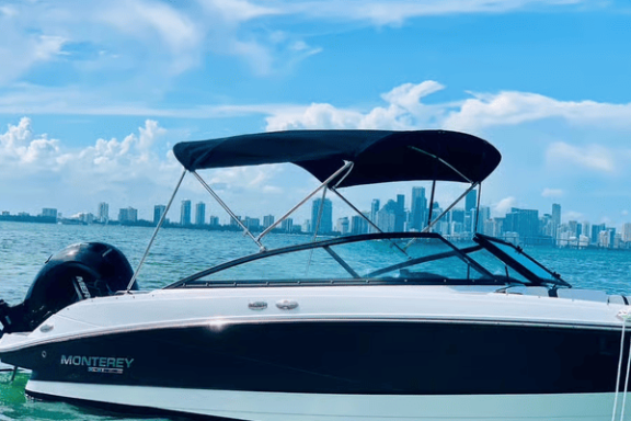 Private Fun Boat Rental with Miami on the Water